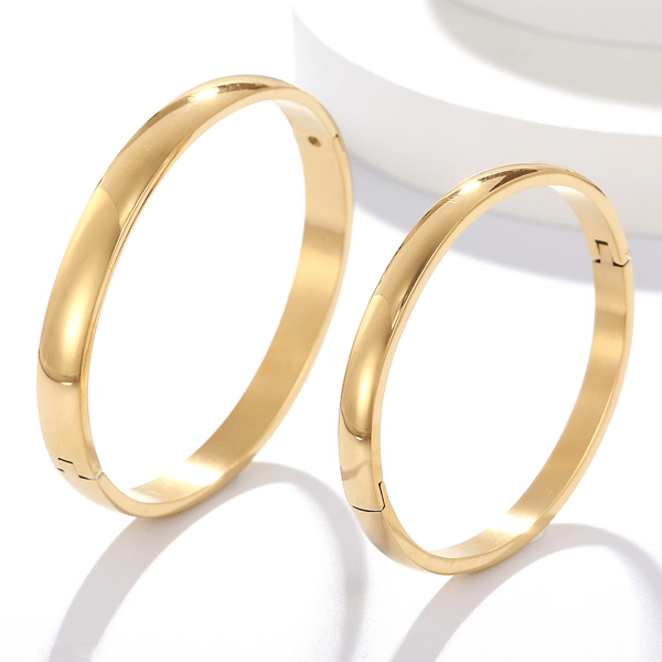 Two piece set of fashionable hot selling metal stainless steel material couple style men's and women's wristbands bracelet gift-8